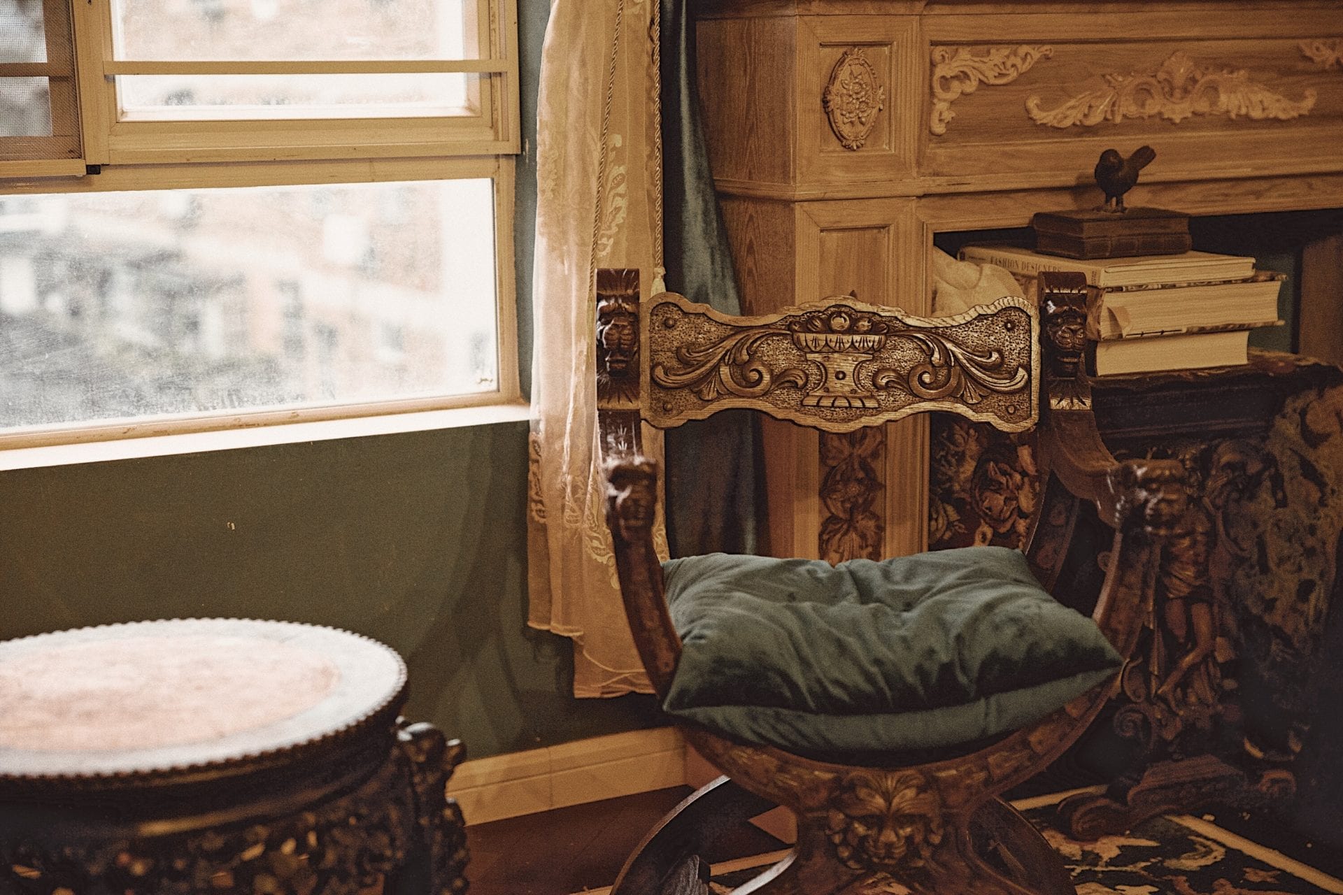 How to Store Antique Furniture in Professional Storage